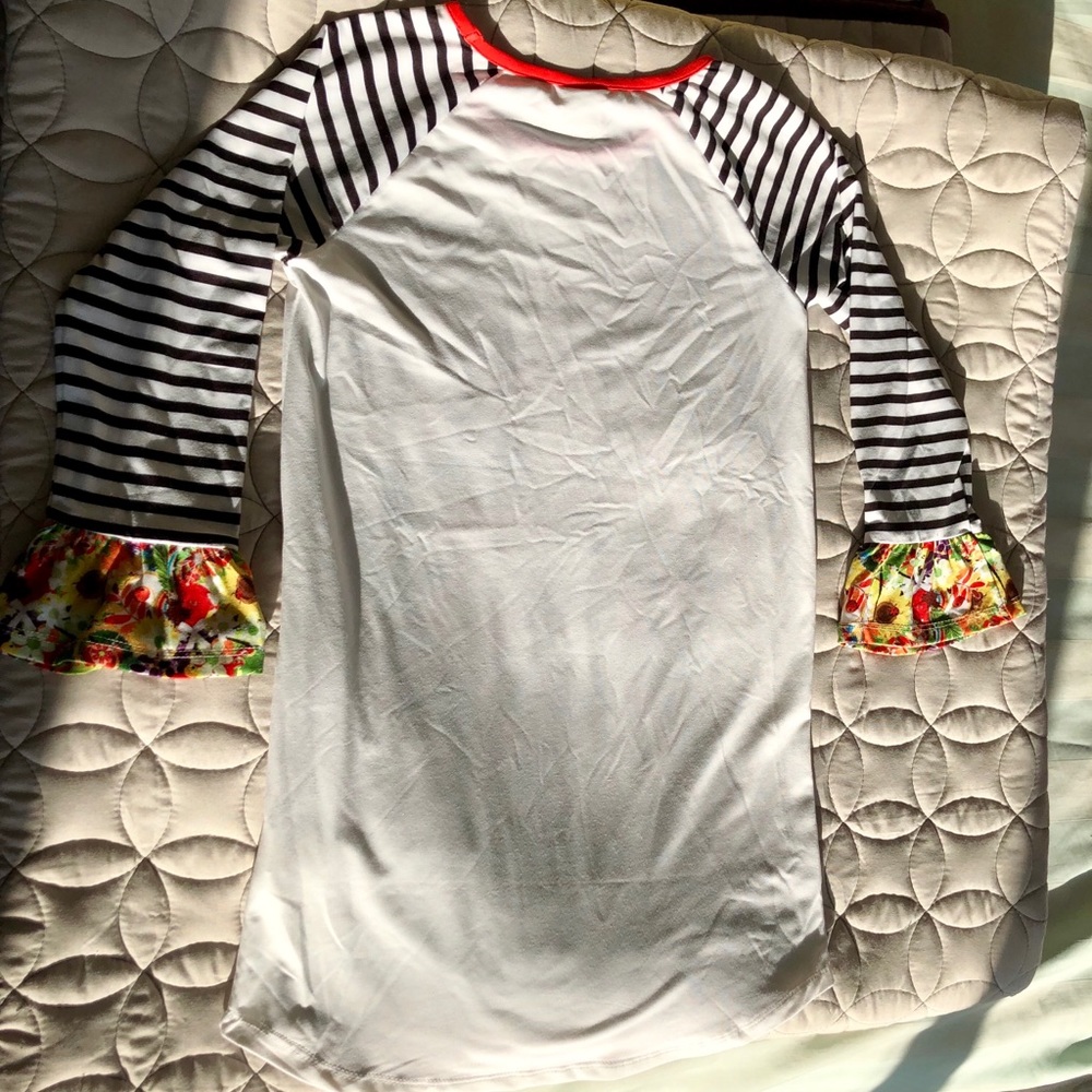 ‼️ SOLD ‼️ Heart Tree Ruffle-Sleeve Raglan Tunic - Picture 6 of 8